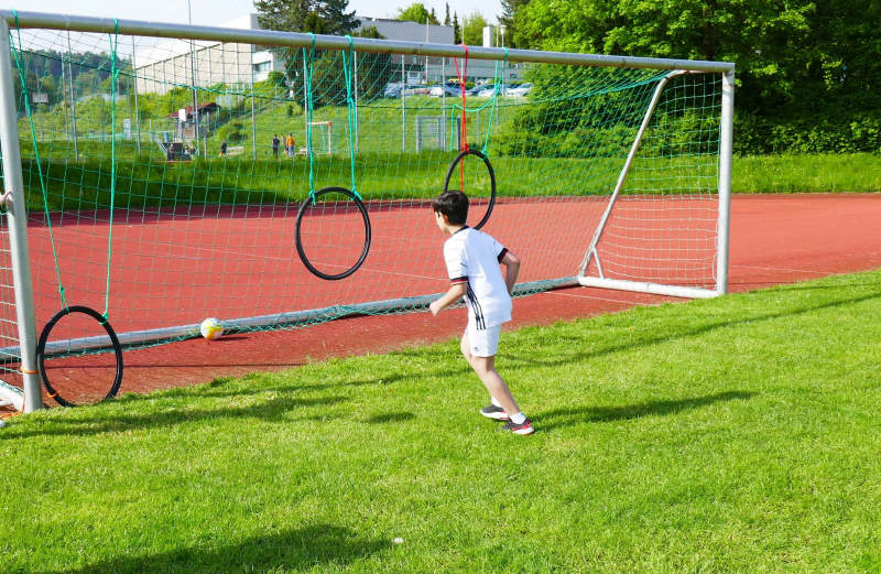 Unsere Seeäckerschule beim Sporttag im Sommer 2023.