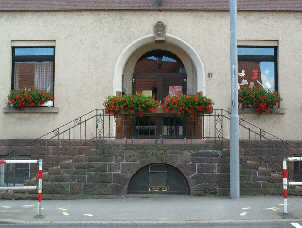 Der alte Eingangsbereich der Bohnenberger Grundschule Altburg
